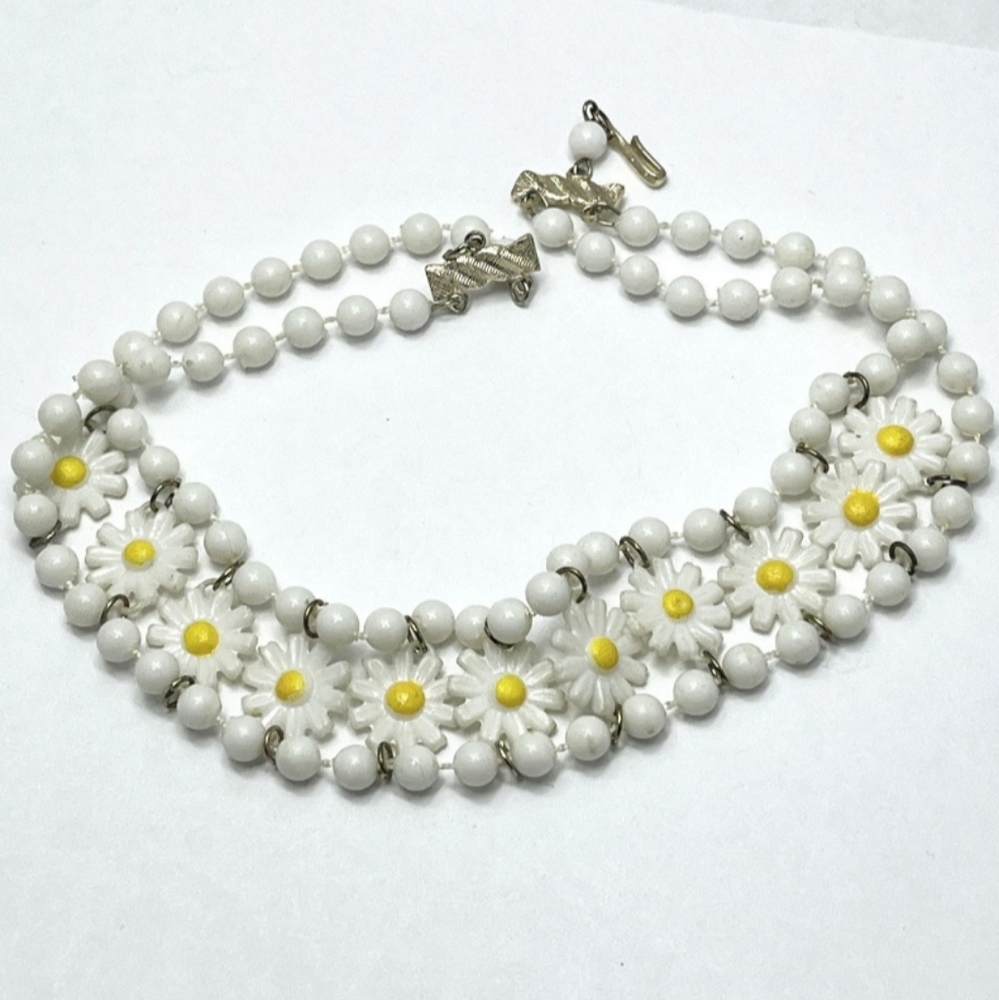 🌼 Vintage Hong Kong flower choker necklace - Picture 2 of 4
